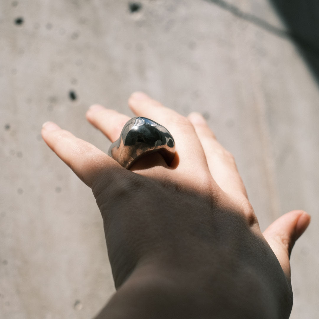 OYST Ring / Platinum Fluid